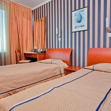 Hotel Mirage 4*