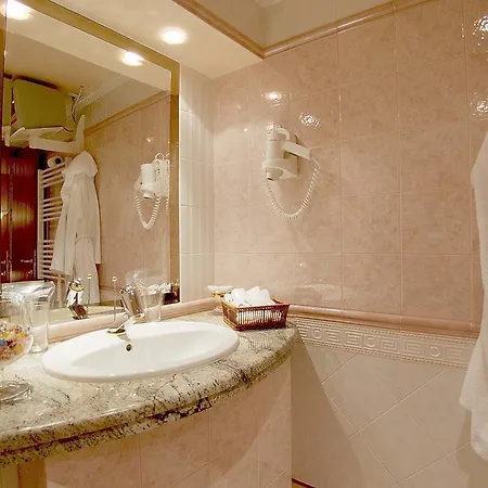 Mirage Hotel 4*