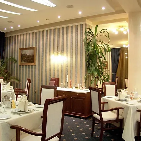 мираж 4*