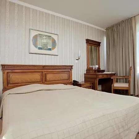 мираж 4* Бургас